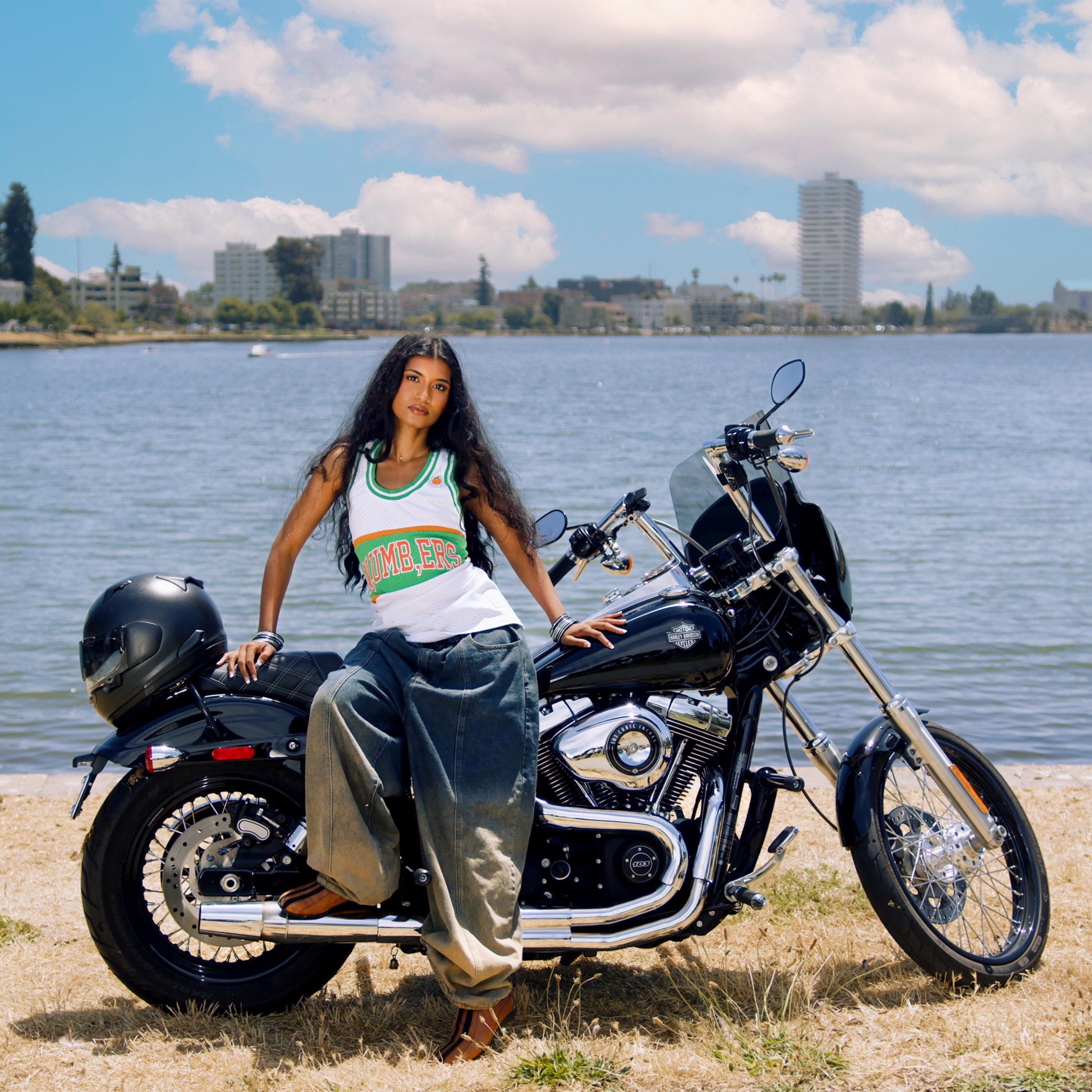 Welcome to the Bay - Single