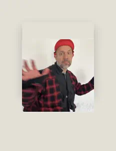 АНДРОМЕДЫЧを聴いたり、ミュージックビデオを鑑賞したり、経歴やツアー日程などを確認したりしましょう！