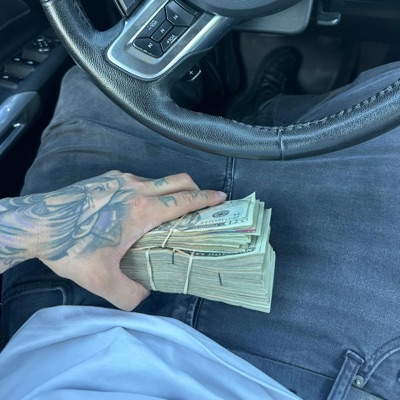 YUMMY YUMMY (feat. Seven Geezy, Lil Kanne & Nark Geezy) - Single