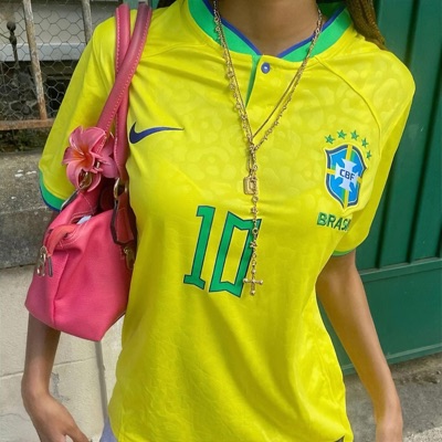 Bossa nova (feat. Eighteen) - Single