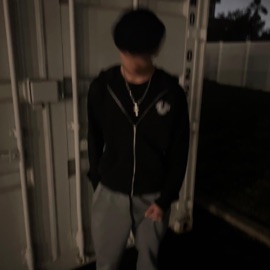 Off The Floor (feat. CRVN) Lacruz