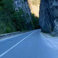 Să ții făclia