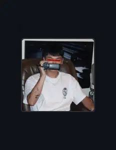 TrayLu을(를) 듣고, 뮤직 비디오를 보고, 약력을 읽고, 투어 일정 등을 확인하세요!