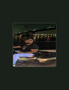Dengarkan RNB DAV, tonton video musik, baca bio, lihat tanggal tur & lainnya!