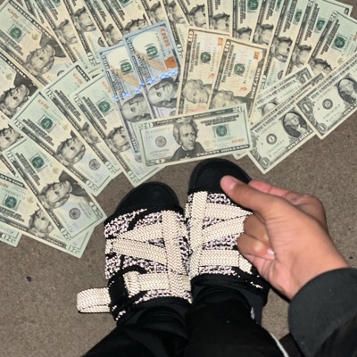 GUNMAN (feat. B2TURNTT) - Single