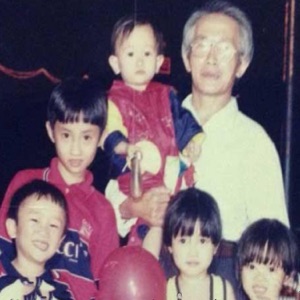 Ai Cũng Đến Lúc Phải Già - Single