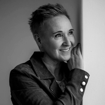 Tylsää näytelmää - Single