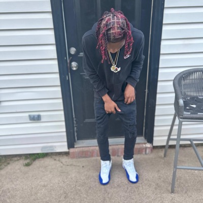 Invisible stars (feat. Lizay800) - Single