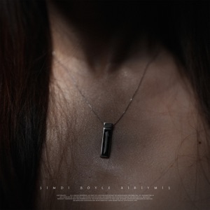 Şimdi Böyle Biriymiş (feat. Demet Özdemir)