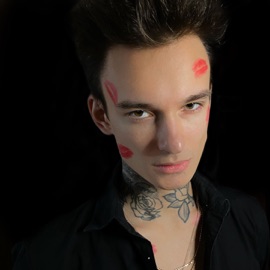 Твои поцелуи MORE EMOCIY