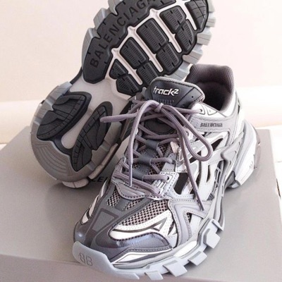 Soss Boy (feat. 7Luu) - Single