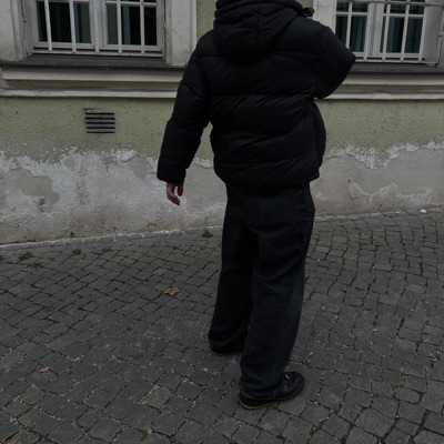 HINTER KAPUTTER FASSADE - EP