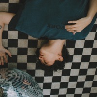 QMQ - Single - Loreana