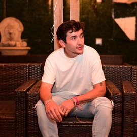 Versace, Louis. (feat. SpRiNg & Lacie Gayler) Grant Naquin