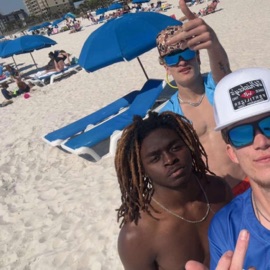 How i feel (remix) (feat. Slim) Kamjohn