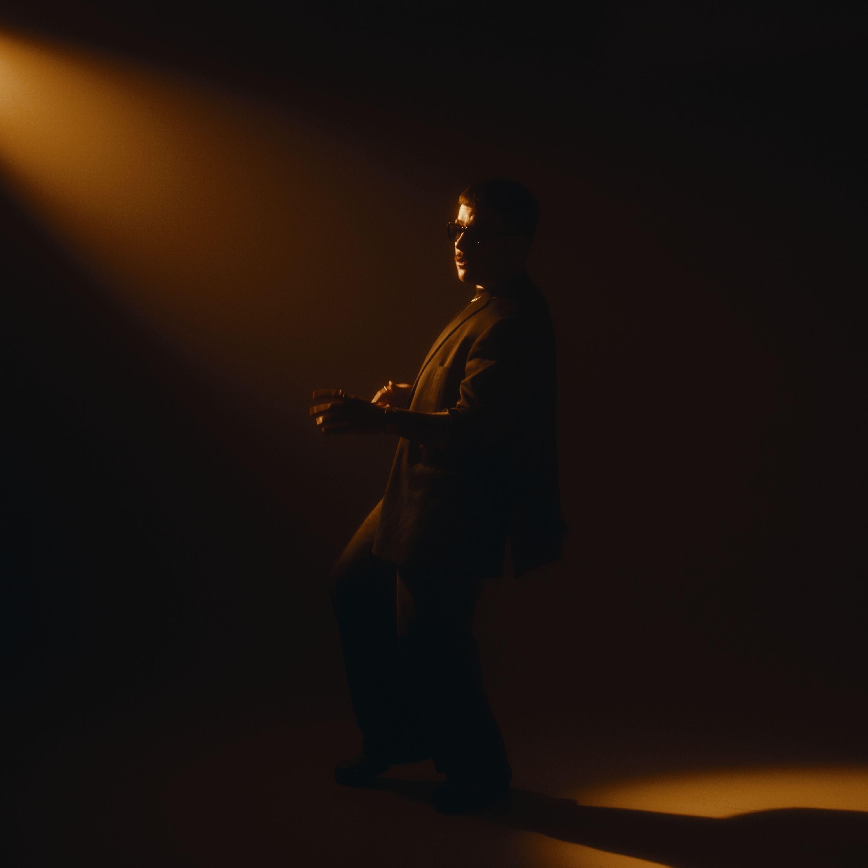 WHITE HORIZON - Single