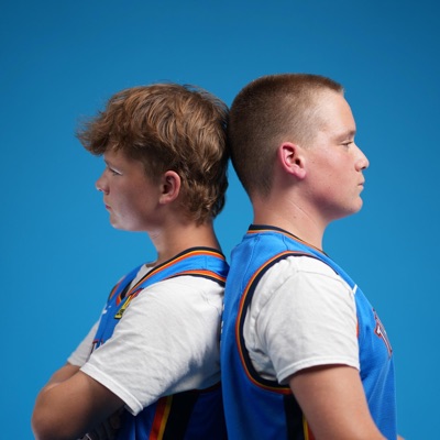 VISIONS. (feat. P4RK3R & Ori Blackstar) - Single