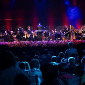 FRAGILE (feat. Dominic Miller & Rhani Krija) [Orchestral Version - Sting's cover]