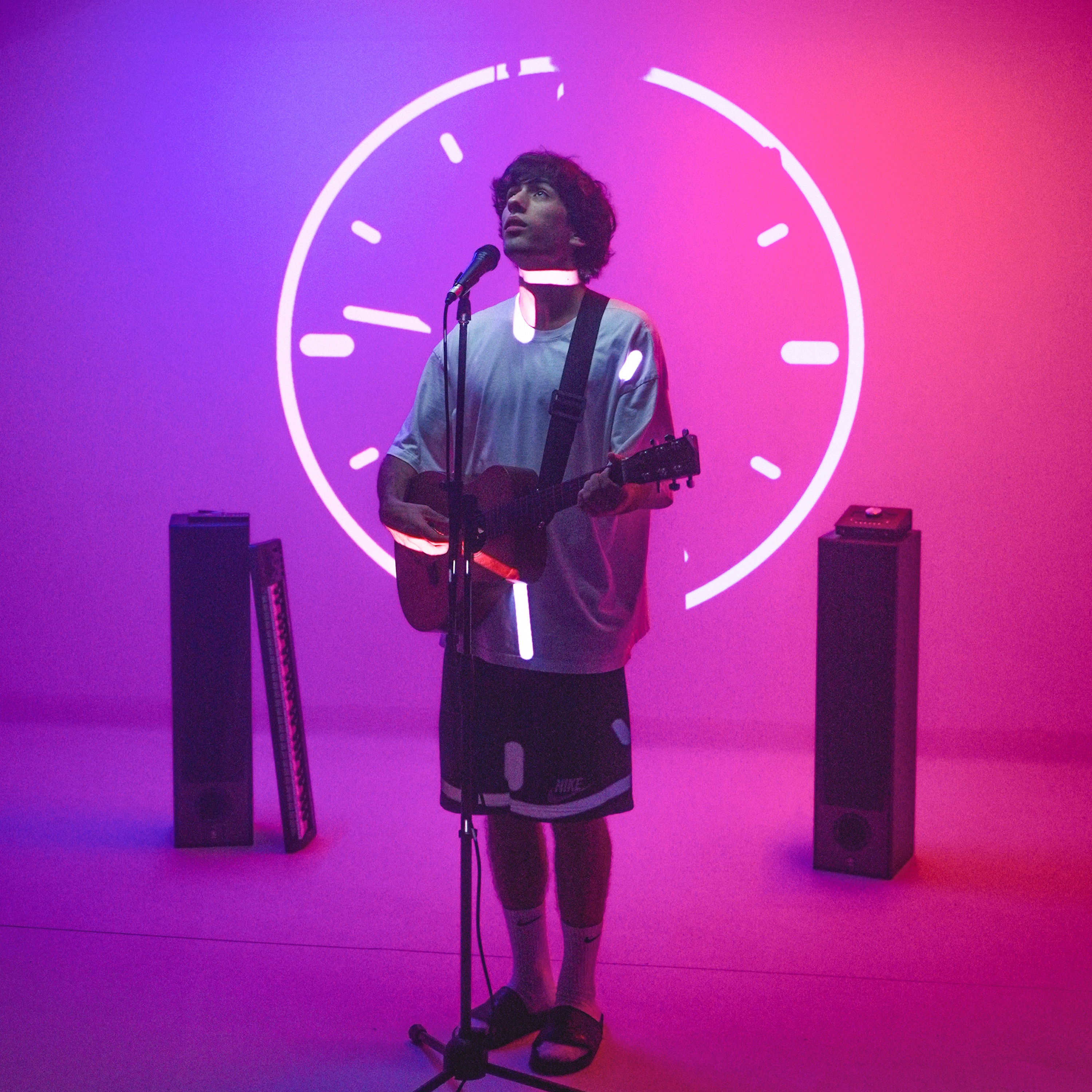 NO QUIERO PERDER LAS HORAS - Single