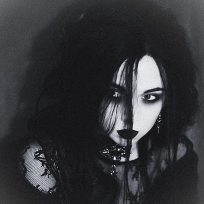 Song - cigarette burns (slowed reverb) - moonvampire