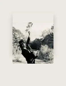 Dengarkan Kensie Mann, tonton video musik, baca bio, lihat tanggal tur & lainnya!