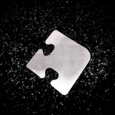 What's missing (feat. Lacroix) - Single