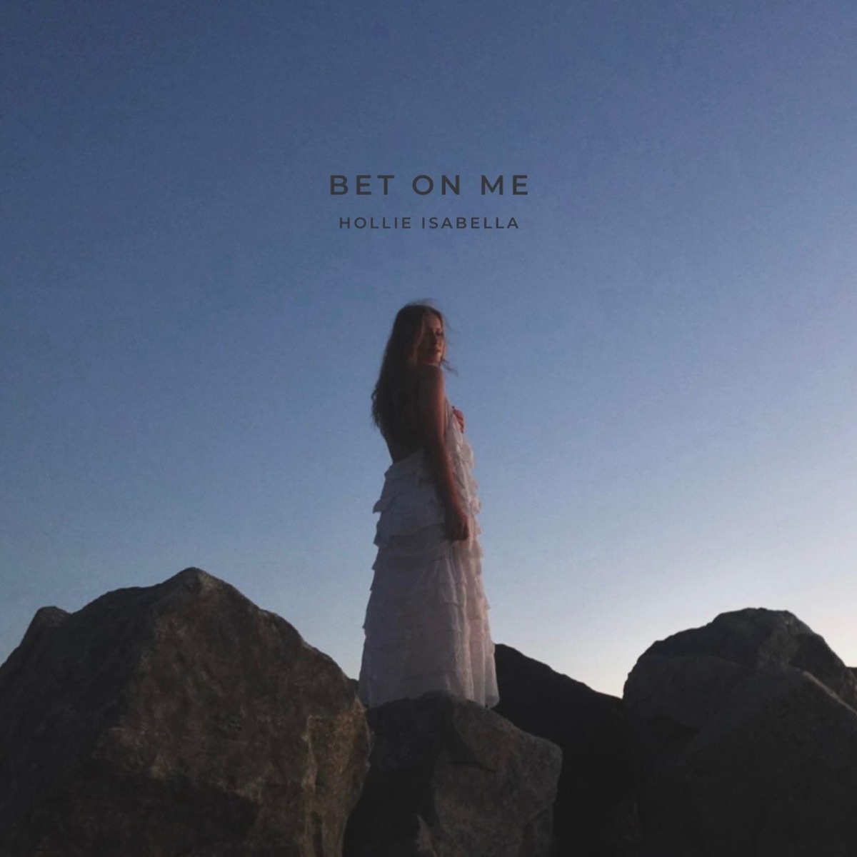 Hollie Isabella - bet on me - Single (2026) [iTunes Plus AAC M4A]-新房子