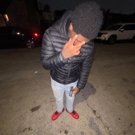 Sluts (feat. Redtapemelo) Jxncy