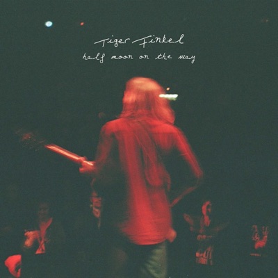 Half moon on the way - Single