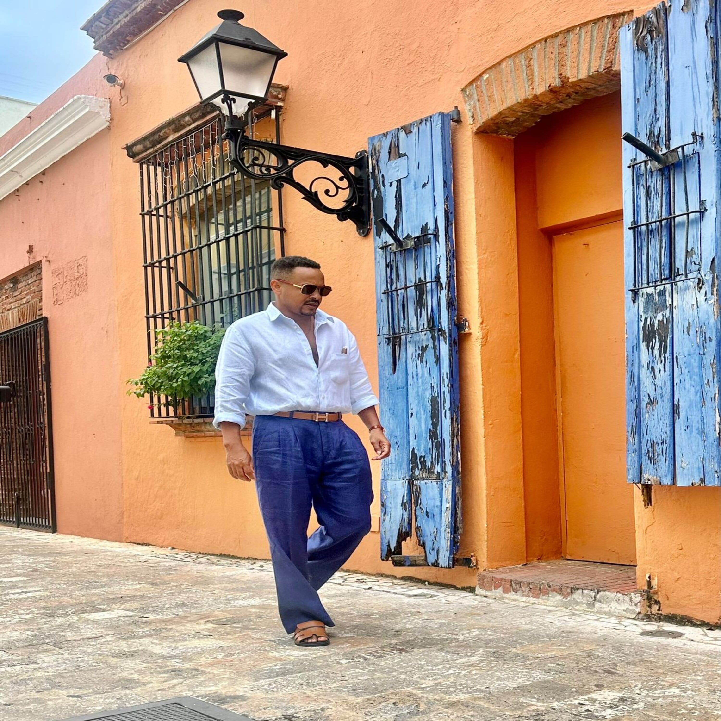 Quien Te Ayudo - Single