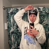 outta there - Single - chuxx