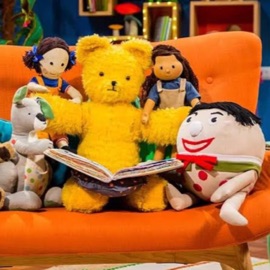 Story to Tell (feat. Manaz Ill & Pearl Robinson) Puff Justice