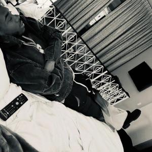 Laying to myself