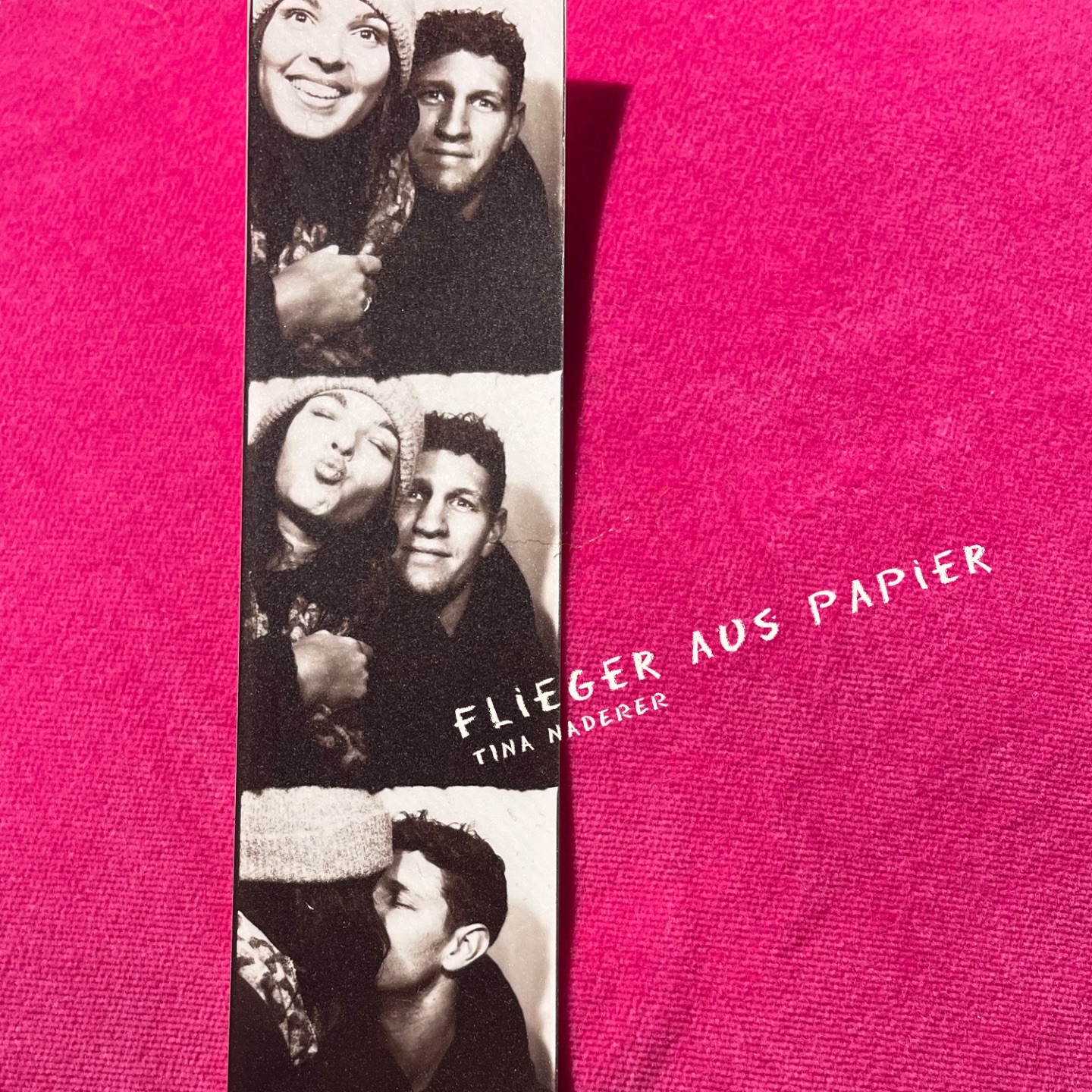 Flieger aus Papier - Single