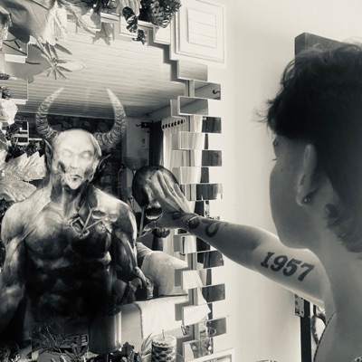 Mis Difuntos (feat. Juan 23) - Single