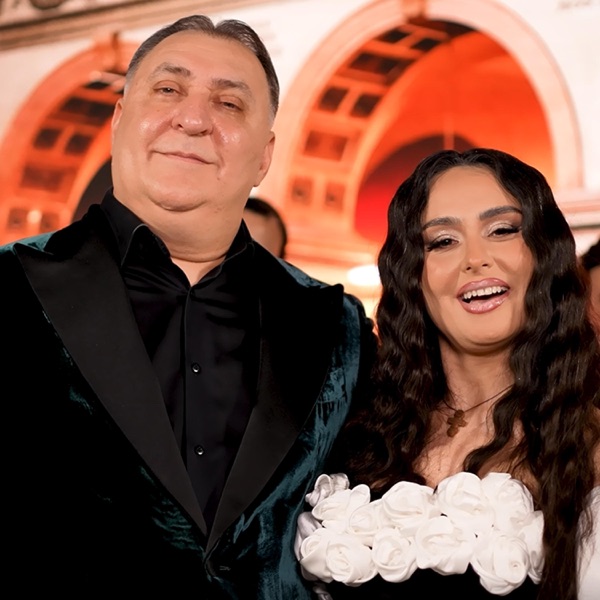 Frumoasa E Viata (feat. Ana Cristina Cirstea)