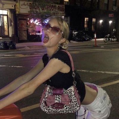 SHAKE THAT! - Single