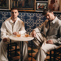 BESOS DORADOS - Antony Z &amp; Pablo Alborán Cover Art