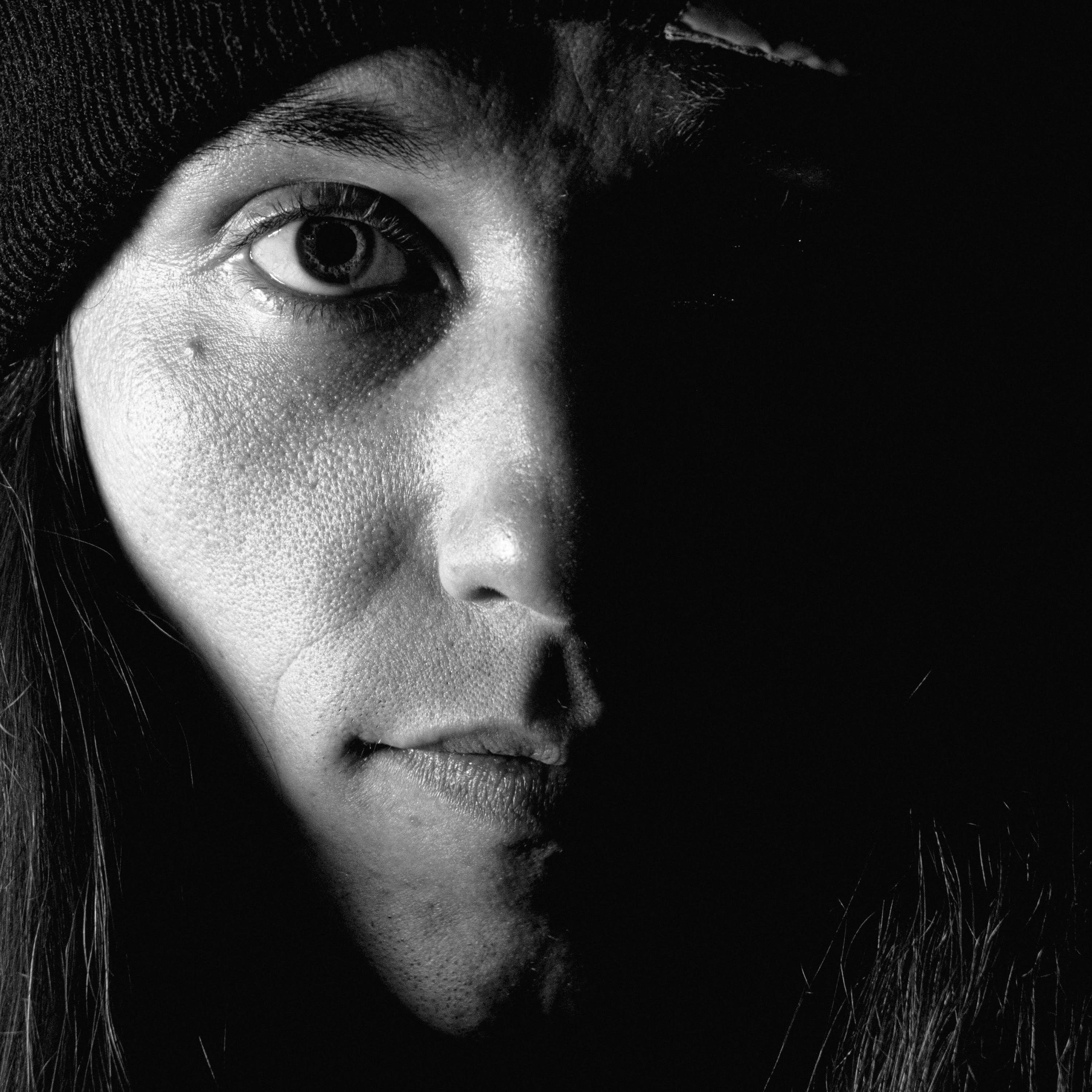 DANS LE NOIR - Single