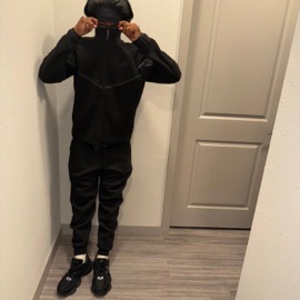 whatthewhat (feat. slimeofthecreek) TEEKAYY