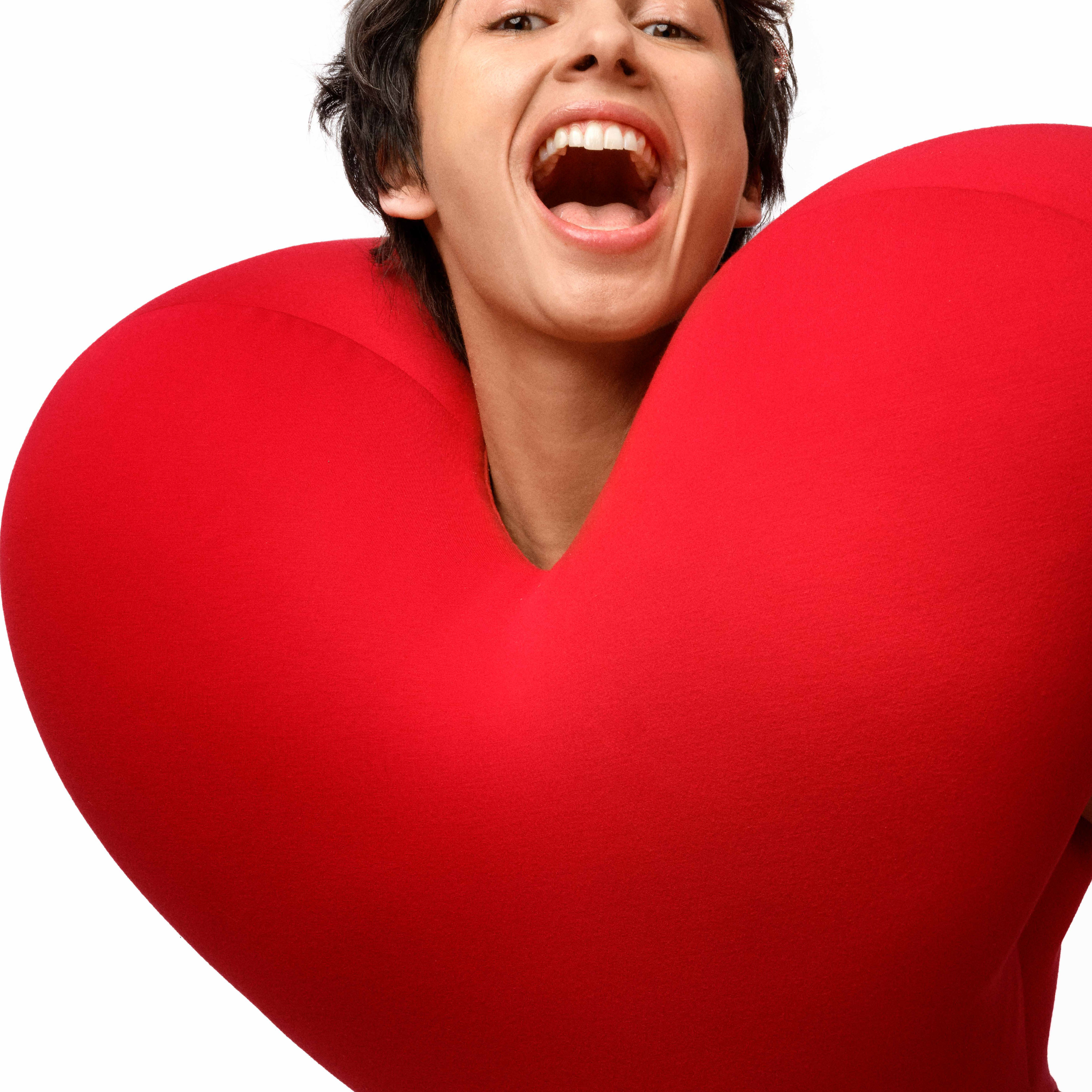 Naomi Scott - Cherry