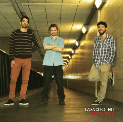 Listen to Misturada by Caixa Cubo
