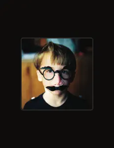 Escucha a Old School Hype, mira videos musicales, lee su biografía, consulta las fechas de las gira y más.