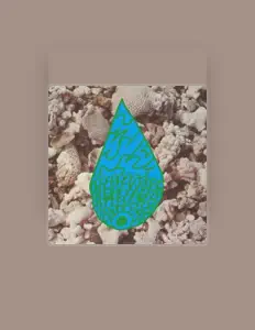 Dengarkan Orphan Fairytale, tonton video musik, baca bio, lihat tanggal tur & lainnya!