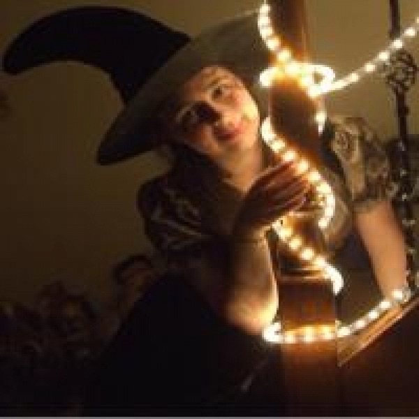 Samantha V Hutton on Party 934 cover