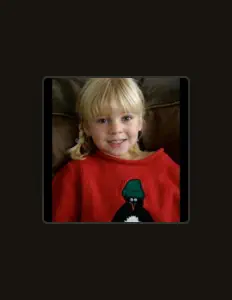 Hör dir Top Drawer an, schau dir Musikvideos an, lies die Biografie, finde Tourdaten und mehr!