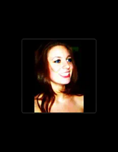 Ascolta Rebecca Wood, guarda video musicali, leggi la biografia, vedi le date del tour & altro!