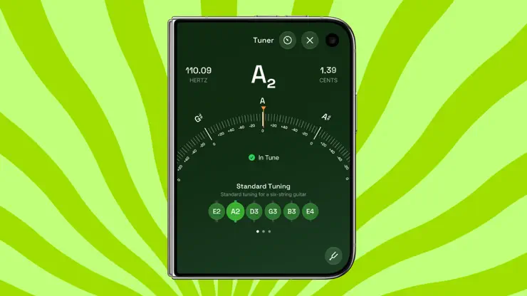 Guitar Tuner on iPhone Duo