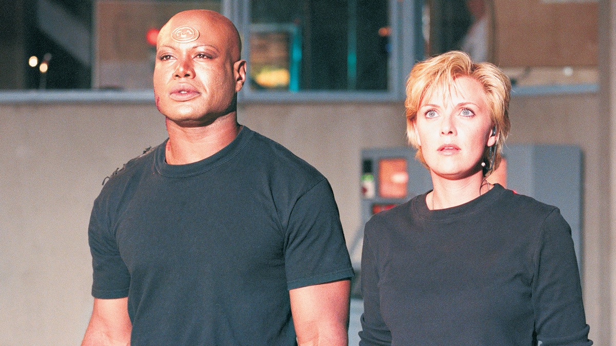 ‎La quinta raza - Stargate SG-1 (Temporada 2, Episodio 15) - Apple TV (ES)