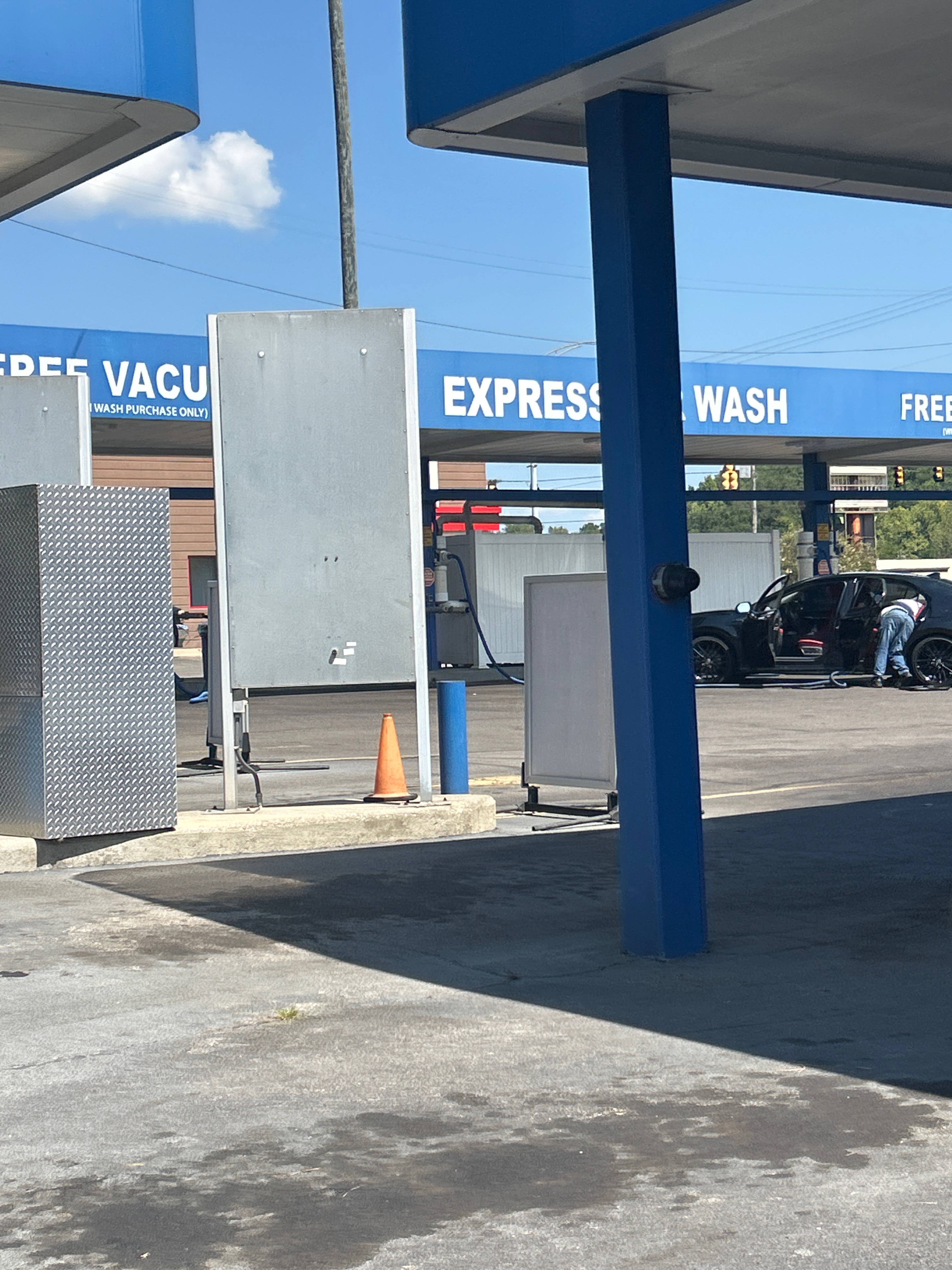 Rumore's Buggy Bath Car Wash